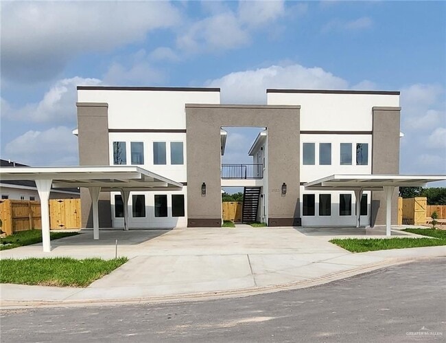 property at 3502 S Dominique Dr