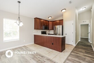 10413 Dobell Rd in Jacksonville, FL - Building Photo - Building Photo