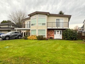 10251 Cornerbrook Cres in Richmond, BC - Building Photo