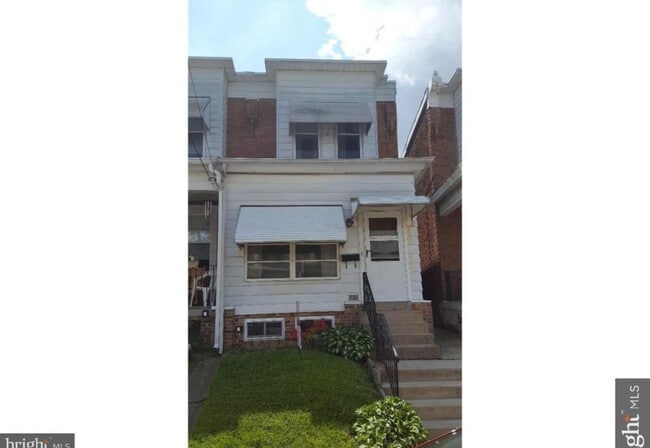 property at 1121 Eleventh St
