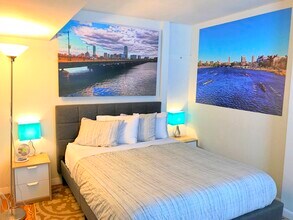280 Dorchester St, Unit #2 in Boston, MA - Building Photo - Building Photo