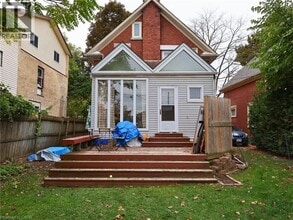 22 St Leger St in Kitchener, ON - Building Photo - Building Photo