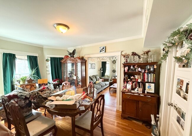 81 Florence St, Unit #1 in Boston, MA - Building Photo - Building Photo