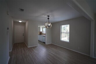 12706 Old San Antonio Rd in Manchaca, TX - Building Photo - Building Photo