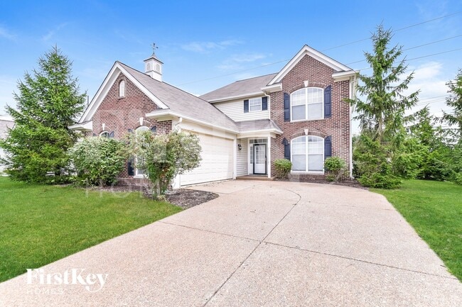 1983 Collingwood Dr in Avon, IN - Building Photo - Building Photo