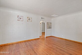 218 Orndorff Dr in El Paso, TX - Building Photo - Building Photo