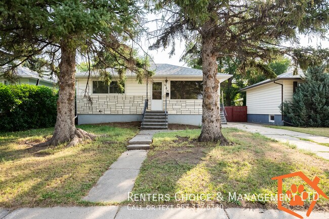 property at 605-611 11 St N