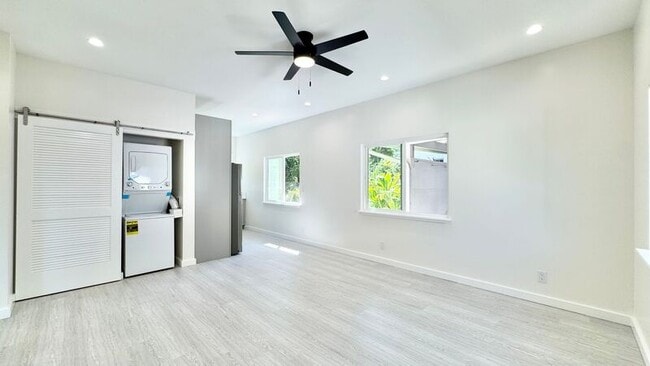 14 Wood St in Honolulu, HI - Building Photo - Building Photo