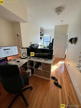 585 Beacon St, Unit 3 in Boston, MA - Building Photo - Building Photo