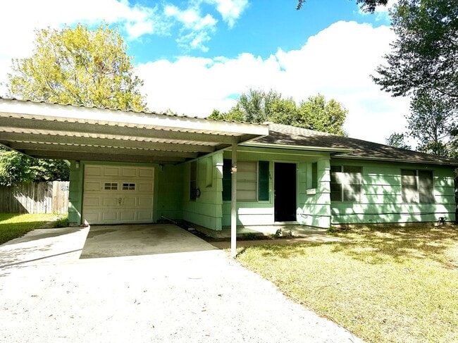 property at 6419 Thrush Dr