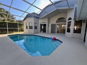 1753 Kinsmere Dr in Trinity, FL - Building Photo - Building Photo