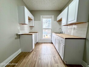 2631 W Madison St in Louisville, KY - Building Photo - Building Photo