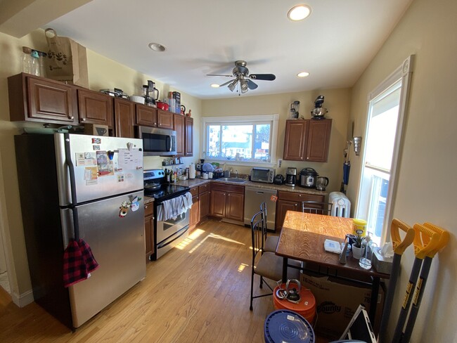 39 Gorham St, Unit 1
