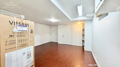328 Williamson Dr W in Ajax, ON - Building Photo - Building Photo