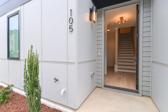 5 Seawell Ave in Raleigh, NC - Building Photo - Building Photo