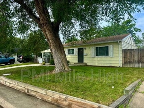 7115 Vrain St in Westminster, CO - Building Photo - Building Photo