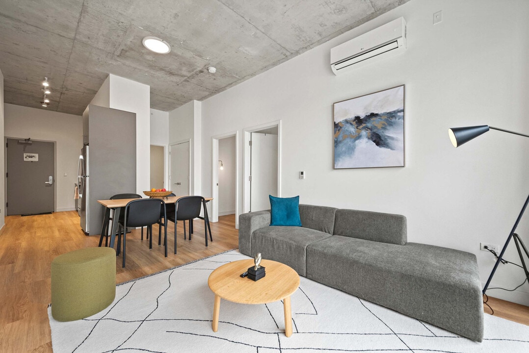 851 W Blackhawk St in Chicago, IL - Building Photo