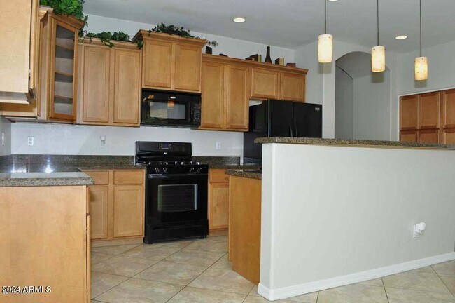 1431 S Newberry Ln in Tempe, AZ - Building Photo - Building Photo