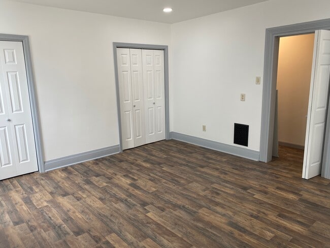 162 E Front St, Unit 101 in Danville, PA - Building Photo - Building Photo