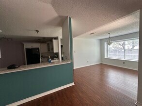 6409 Shady Green in San Antonio, TX - Building Photo - Building Photo