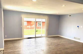 15062 Mulberry Dr in Whittier, CA - Building Photo - Building Photo