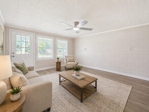 299 Francis St in Hawkins, TX - Foto de edificio - Building Photo
