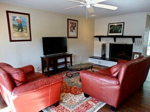300 Central Dr in Southern Pines, NC - Building Photo - Building Photo