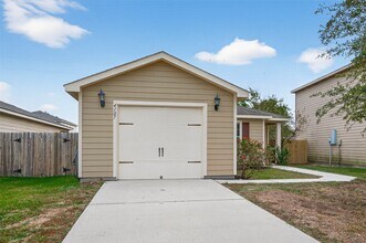 4107 Pedernales River Ln in Spring, TX - Building Photo - Building Photo