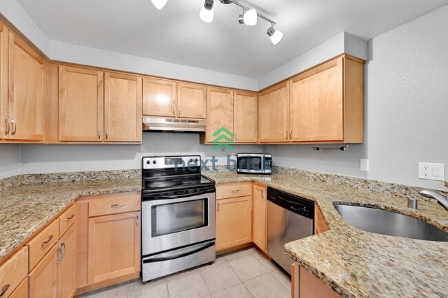 property at 10015 NE 120th Ln