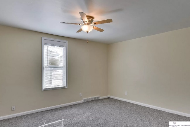 property at 3315 Laurel Ave