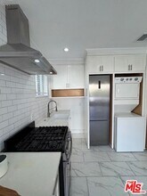 607 N Gower St in Los Angeles, CA - Building Photo - Building Photo