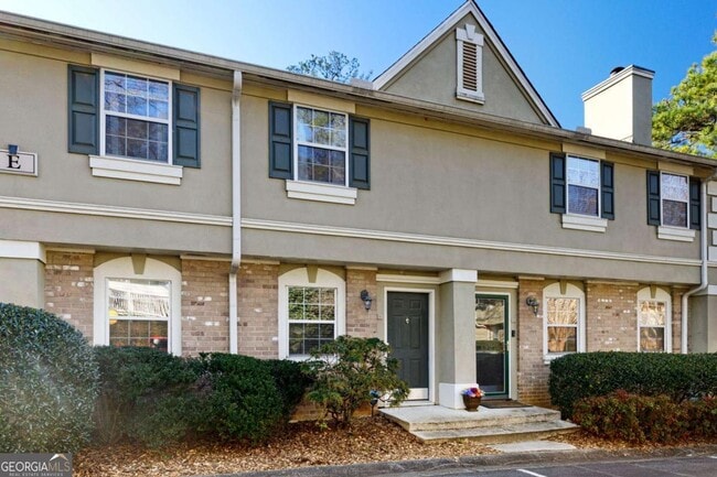 property at 6900 Roswell Rd