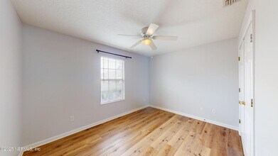 13290 Pacemaker Dr in Jacksonville, FL - Building Photo - Building Photo