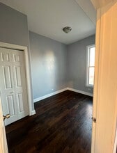 5941 S Aberdeen St, Unit 1 in Chicago, IL - Foto de edificio - Building Photo