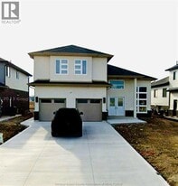 67 Kingsbridge Dr in Amherstburg, ON - Building Photo