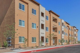 1330 New Harvest Pl in El Paso, TX - Building Photo - Building Photo