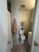 1425 Hopkins St NW, Unit 402 in Washington, DC - Building Photo - Building Photo