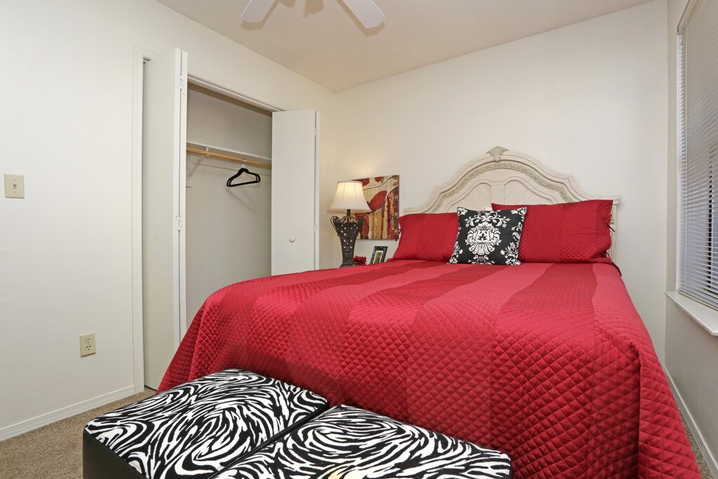 Pike Place Apartments in Fort Smith, AR