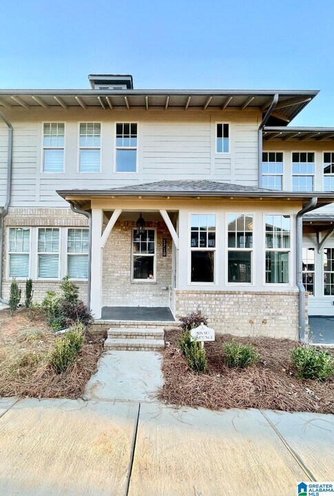 1710 Chase Ct in Hoover, AL - Building Photo