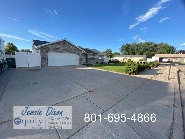 404 325 N St in Clearfield, UT - Building Photo - Building Photo