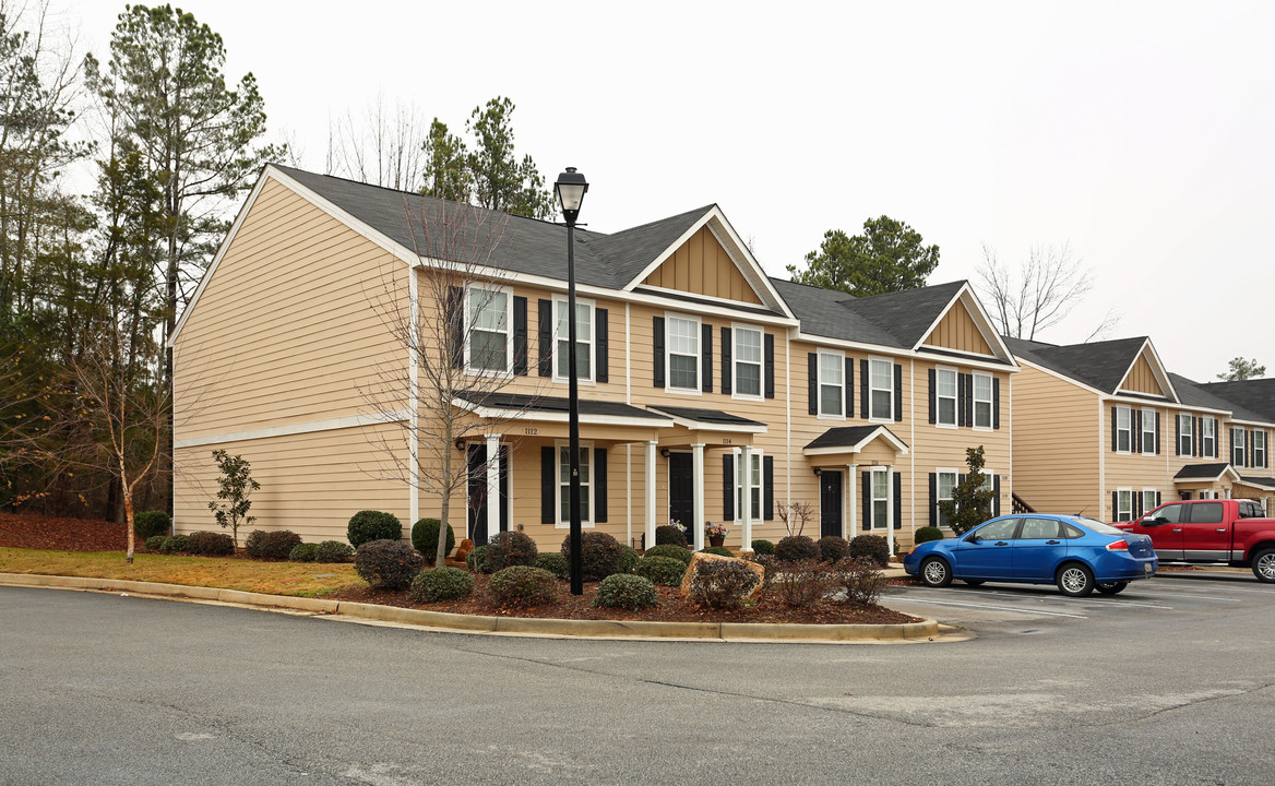 Picket Fences Apartments in Evans, GA - Building Photo