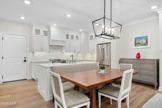 property at 37 White St