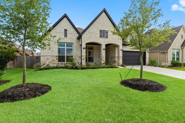 property at 32336 Noble Crk Dr