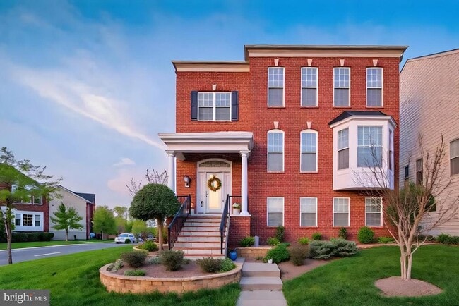 property at 13299 Scotch Run Ct