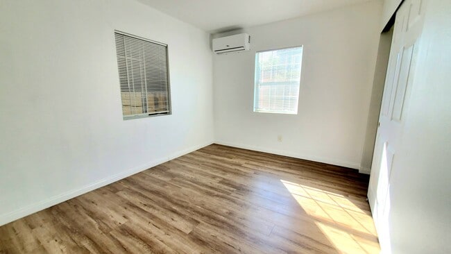 4085 Carlota Blvd in Los Angeles, CA - Building Photo - Building Photo