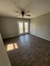 726 Denver St in Waterloo, IA - Building Photo - Building Photo