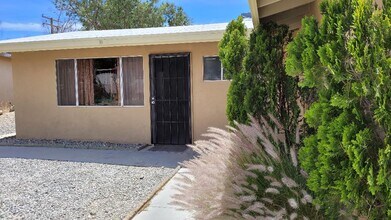 66175 Santa Rosa Rd in Desert Hot Springs, CA - Building Photo - Building Photo