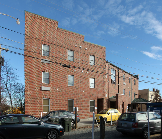 Trustee Corner in Chapel Hill, NC - Building Photo - Building Photo