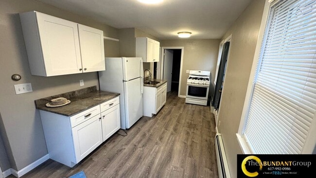 222 Hamilton St, Unit 1 in Cambridge, MA - Building Photo - Building Photo