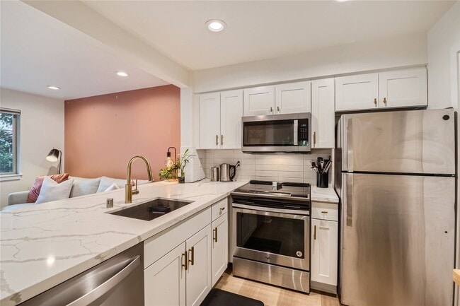 property at 700 E Denny Way